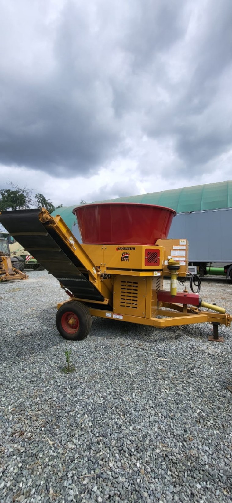 Rozdrabniacz słomy Haybuster H835