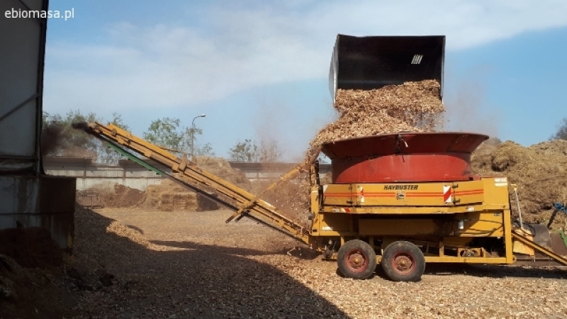Rozdrabniacz słomy H1100 Haybuster 2